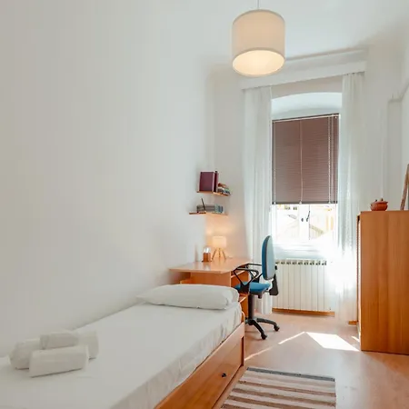 Anna Station X 7 Apartamento Trieste